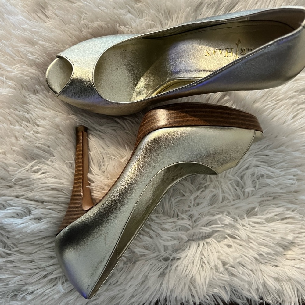 Cole Haan Pumps